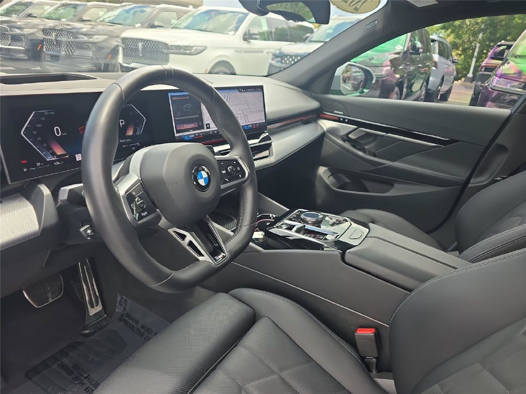 Used 2026 BMW 530i xDrive AWD/4WD image 19