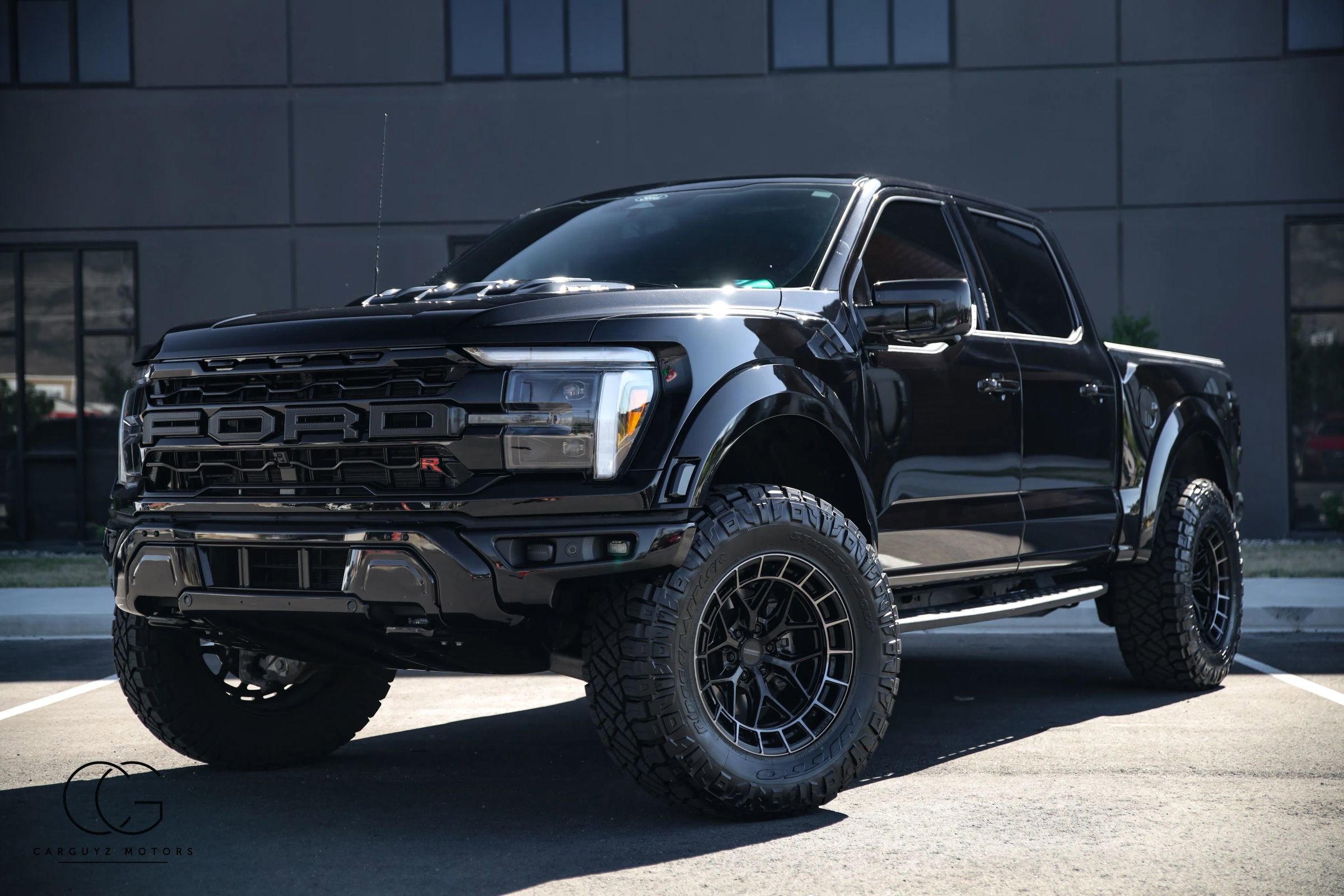 Used 2024 Ford F150 Raptor w/ Equipment Group 803A Raptor R AWD/4WD image 3