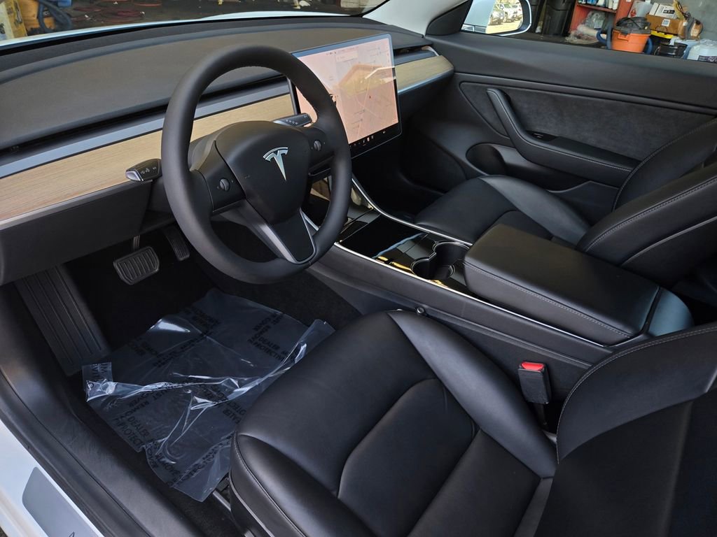 Used 2019 Tesla Model 3 RWD image 10