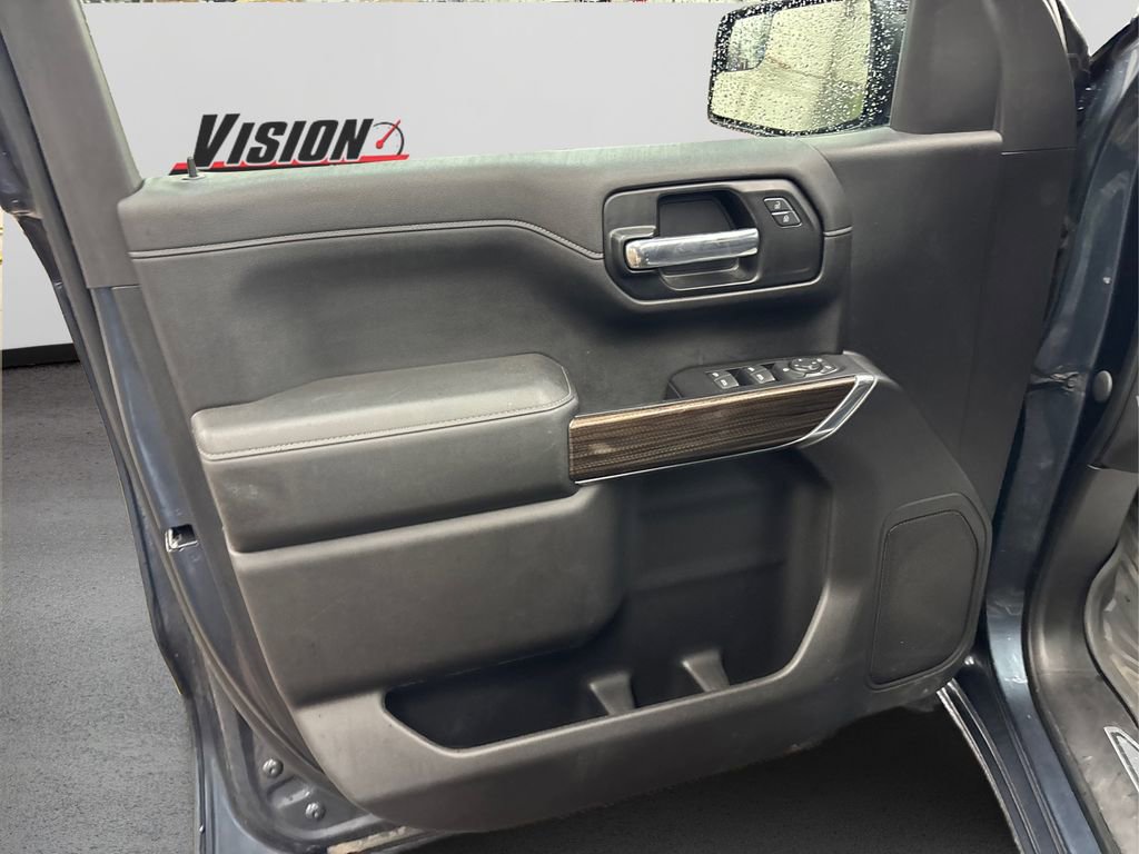 Used 2020 Chevrolet Silverado 1500 RST image 23