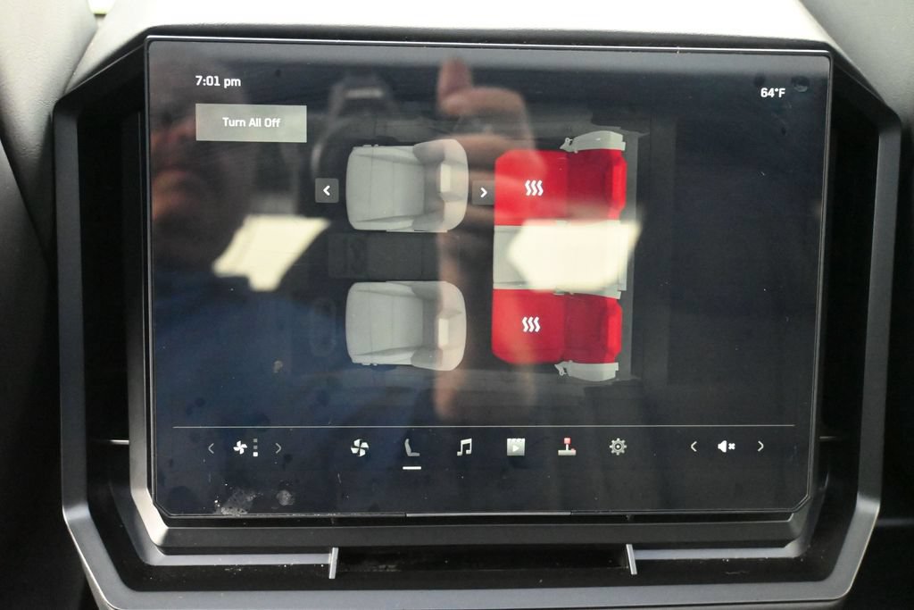 Used 2024 Tesla Cybertruck AWD Crew Cab image 21