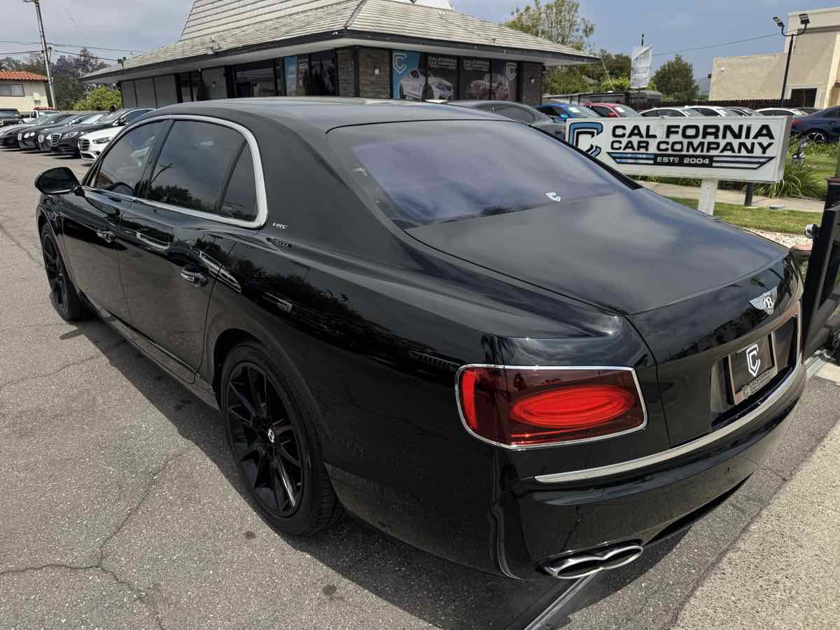 Used 2017 Bentley Flying Spur S V8 AWD/4WD image 3