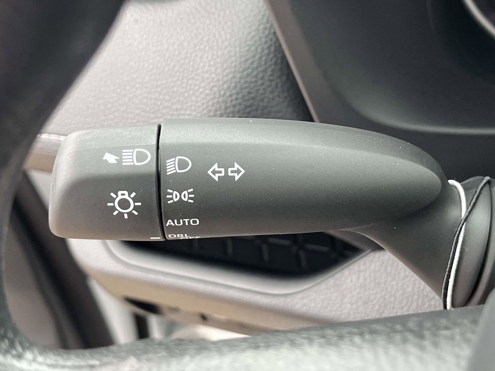 New 2025 Toyota RAV4 XLE w/ Convenience Package image 21