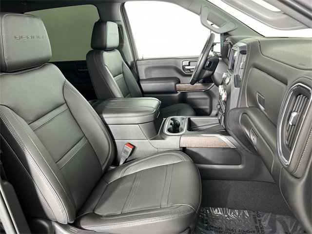 Used 2023 GMC Sierra 3500 Denali image 29