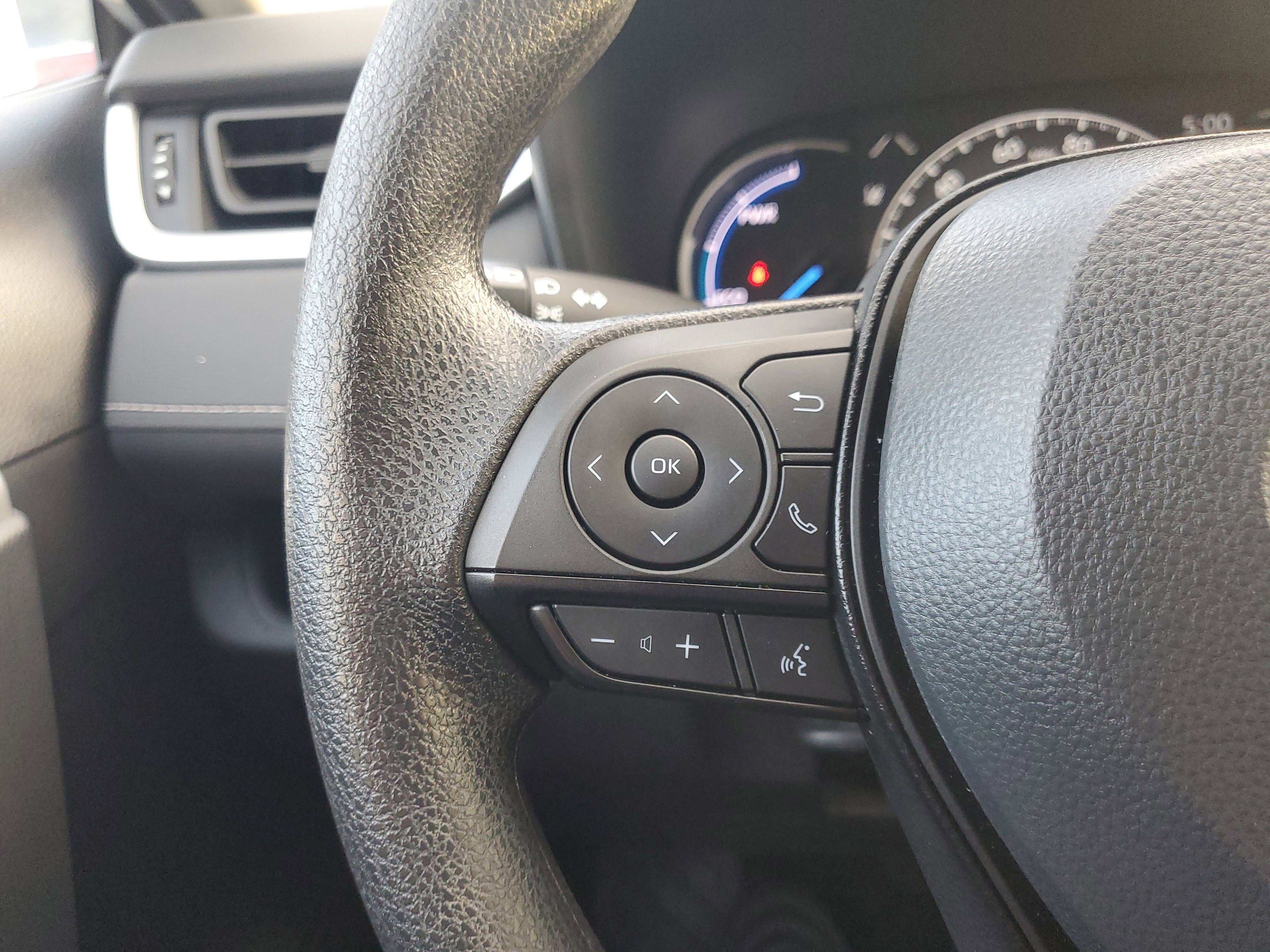 Certified 2024 Toyota RAV4 LE image 21