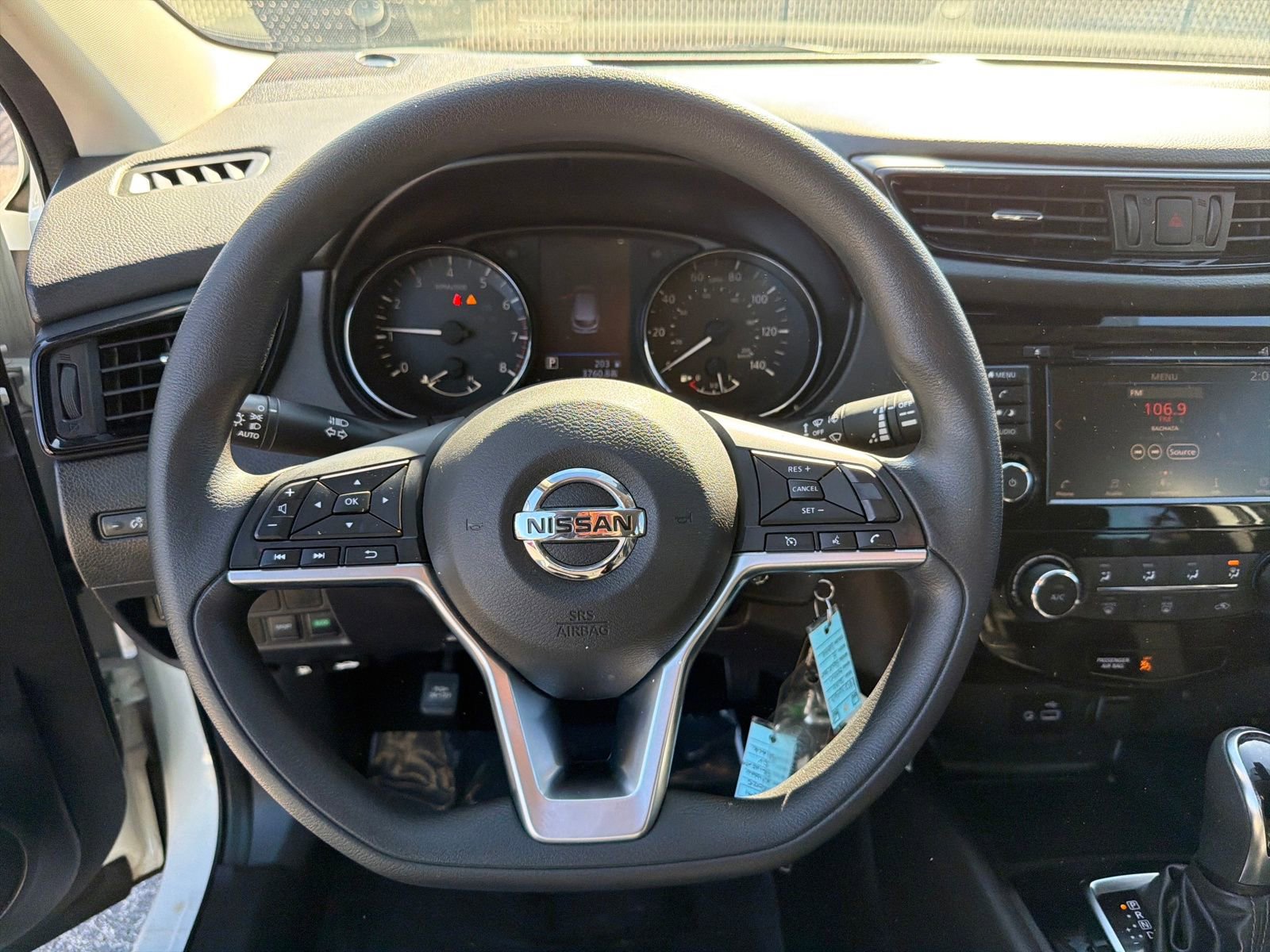 Used 2020 Nissan Rogue Sport S image 13