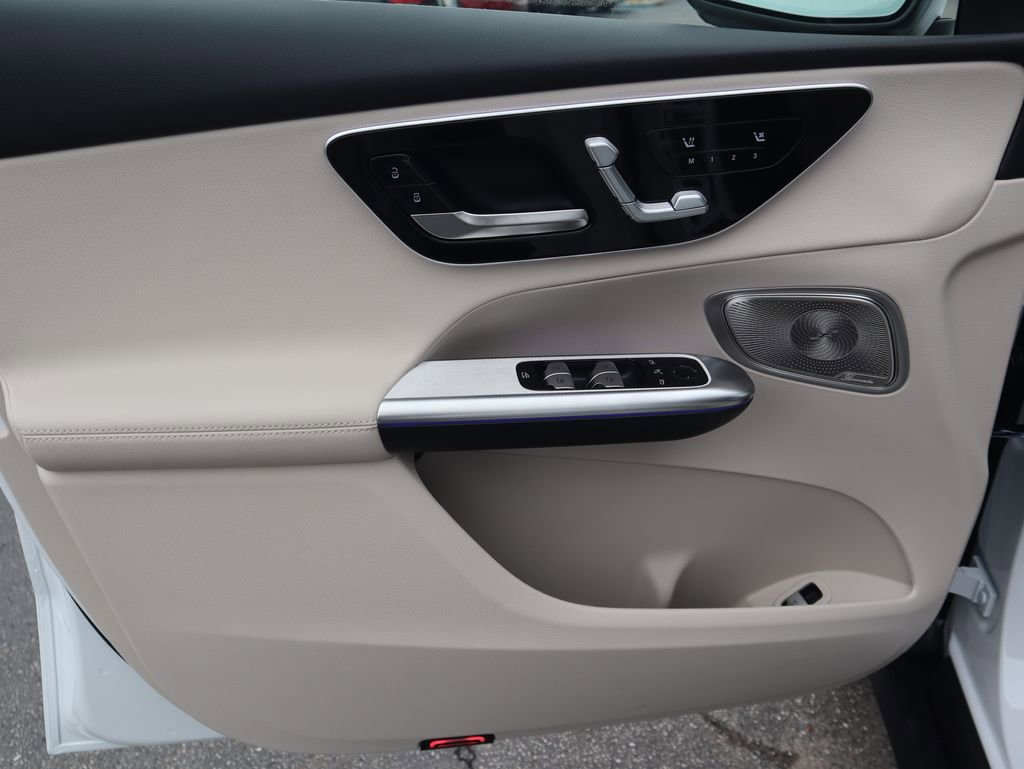 New 2026 Mercedes-Benz GLC 300 4MATIC image 18