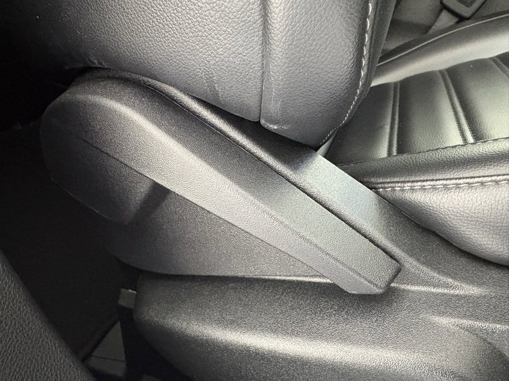 Used 2022 Ford Edge SEL image 35