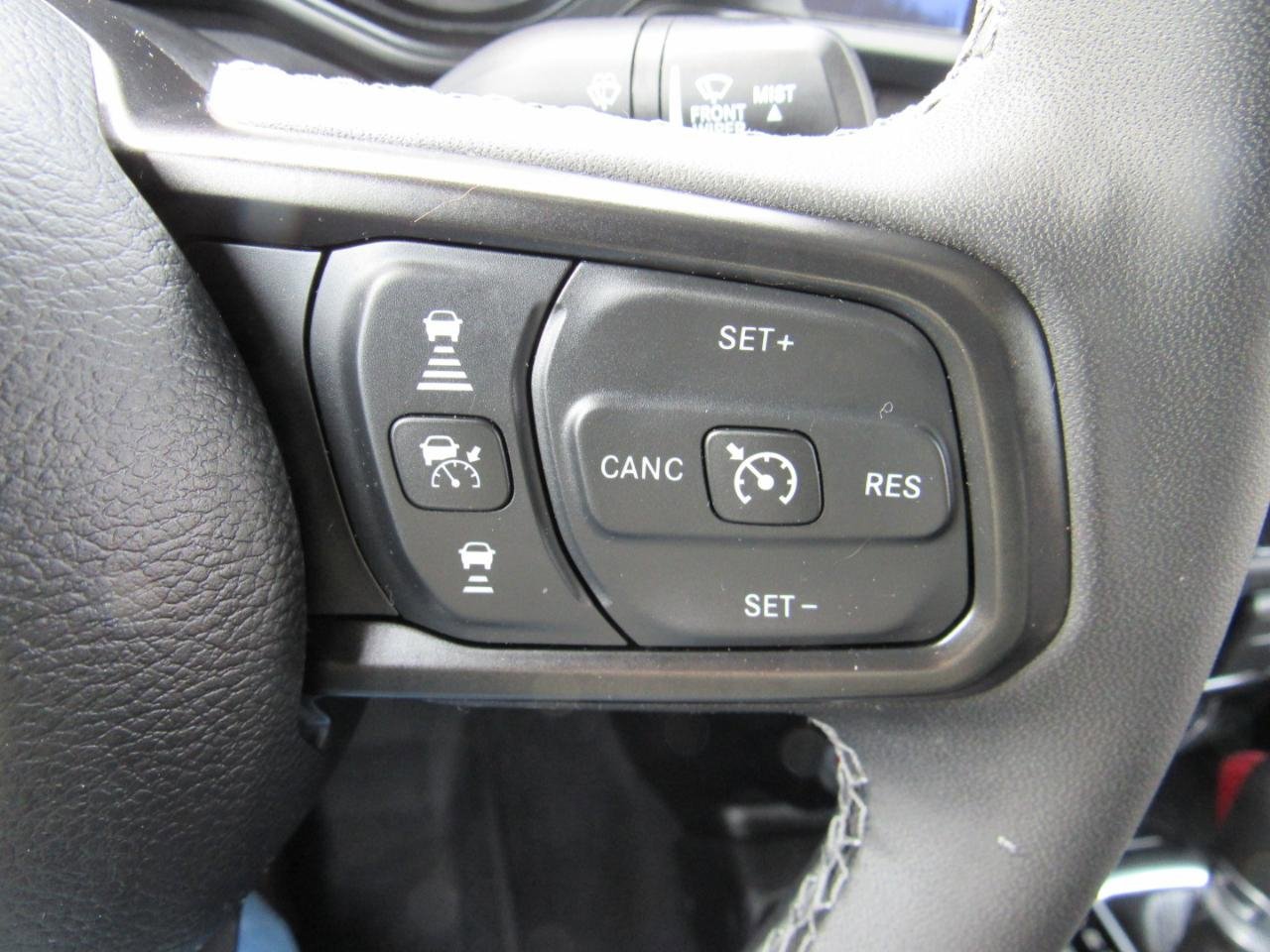 Used 2025 Jeep Gladiator Rubicon image 28