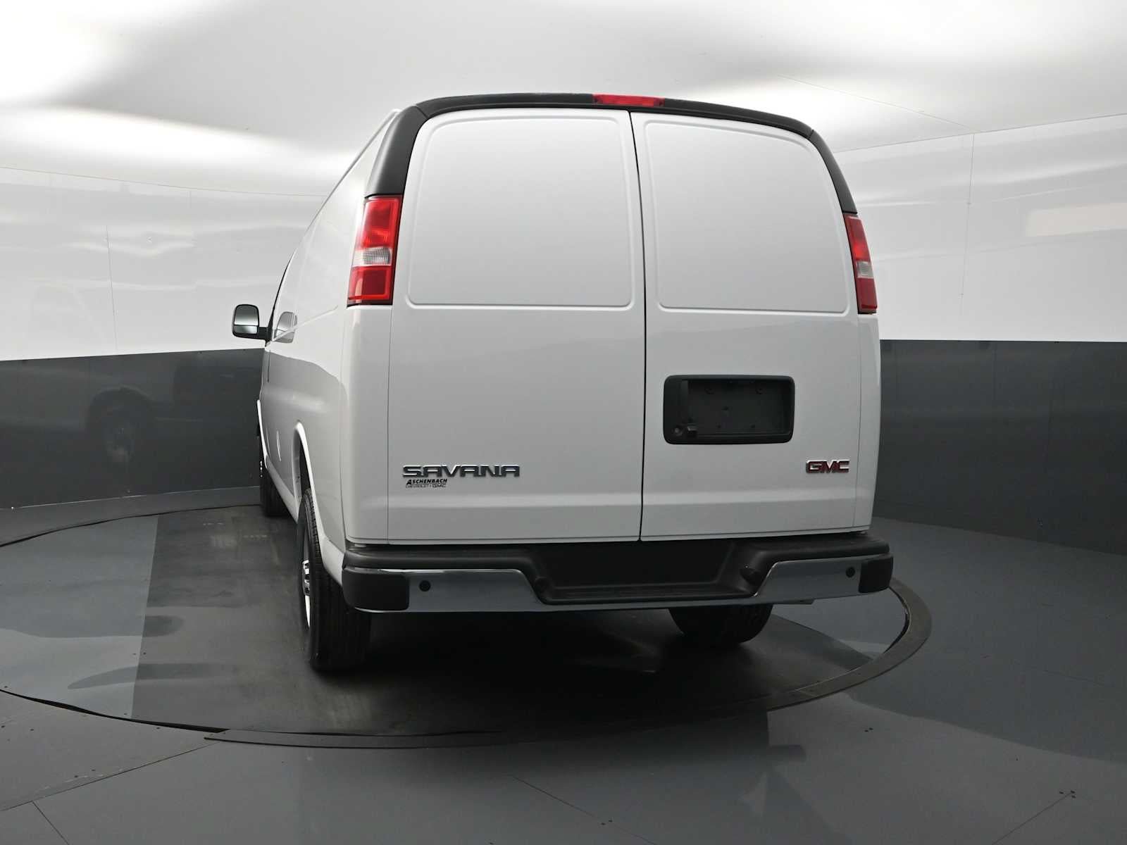 New 2026 GMC Savana 3500 Extended w/ Driver Convenience Package RWD image 7
