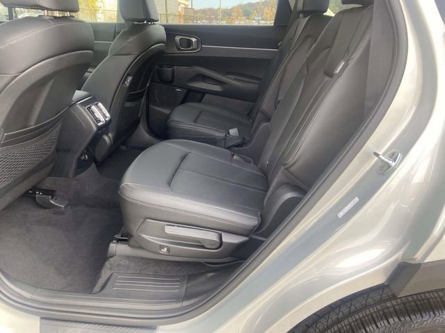 New 2026 Kia Sorento EX w/ EX Premium Package image 9