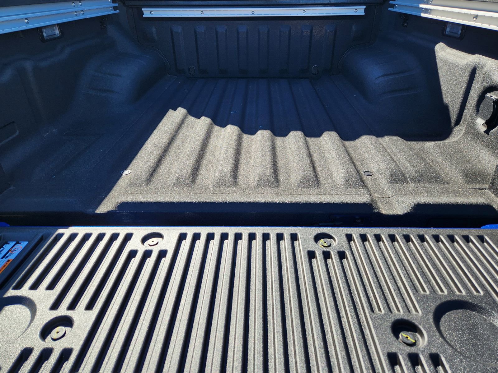 New 2026 Nissan Frontier PRO-4X w/ Pro-4x Convenience Package image 29