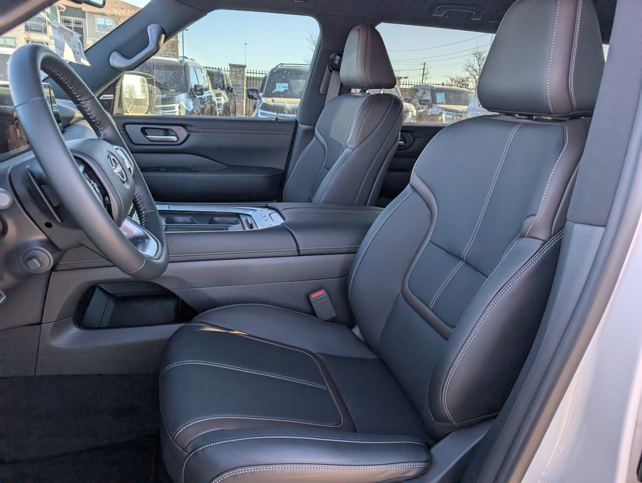 New 2026 Nissan Armada SL w/ Captain's Chari Seat Package RWD image 18