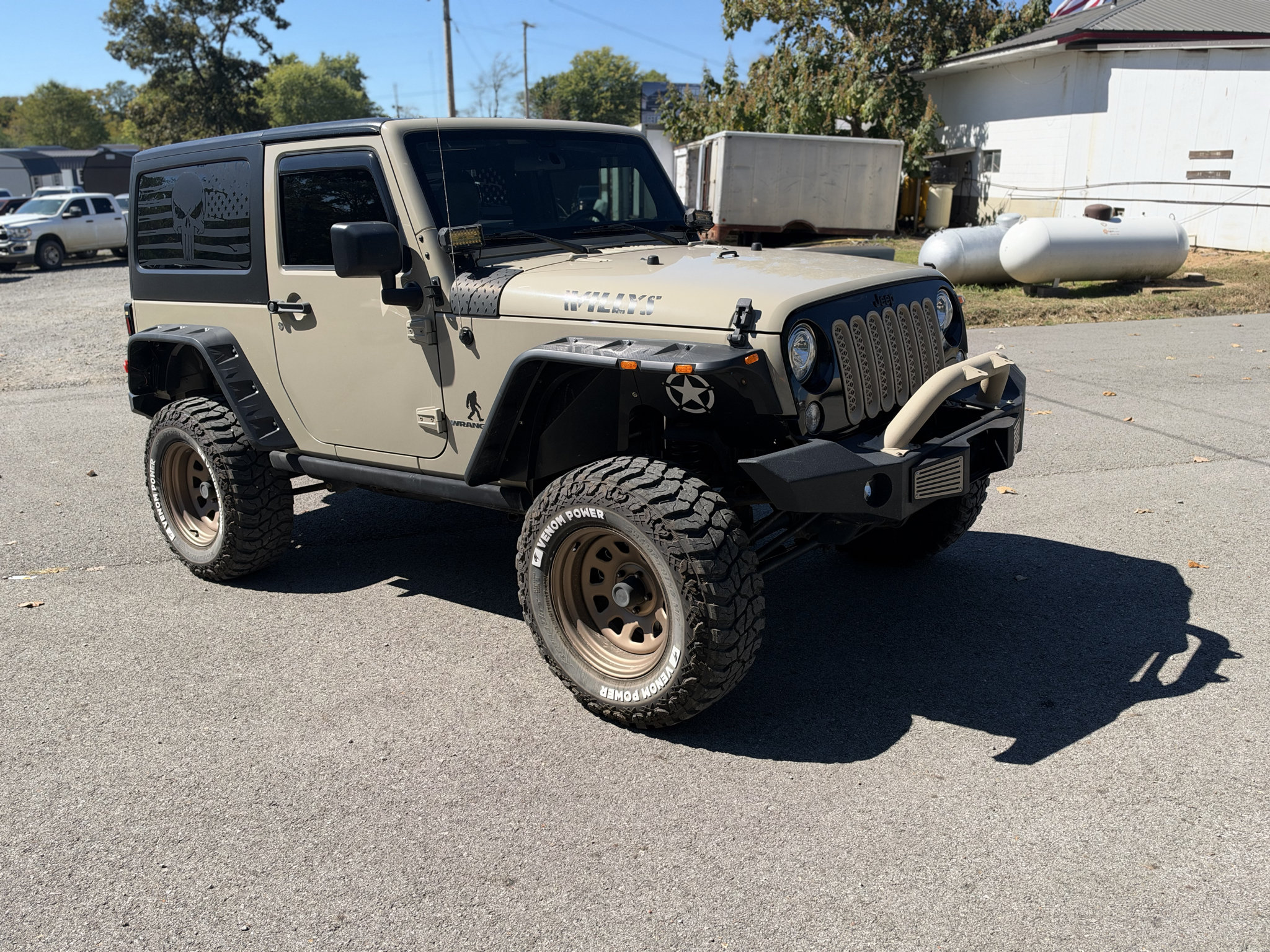 Used 2017 Jeep Wrangler Sport AWD/4WD image 2