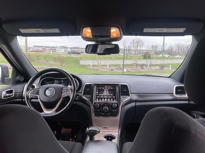 Used 2015 Jeep Grand Cherokee Laredo w/ Quick Order Package 23E image 29