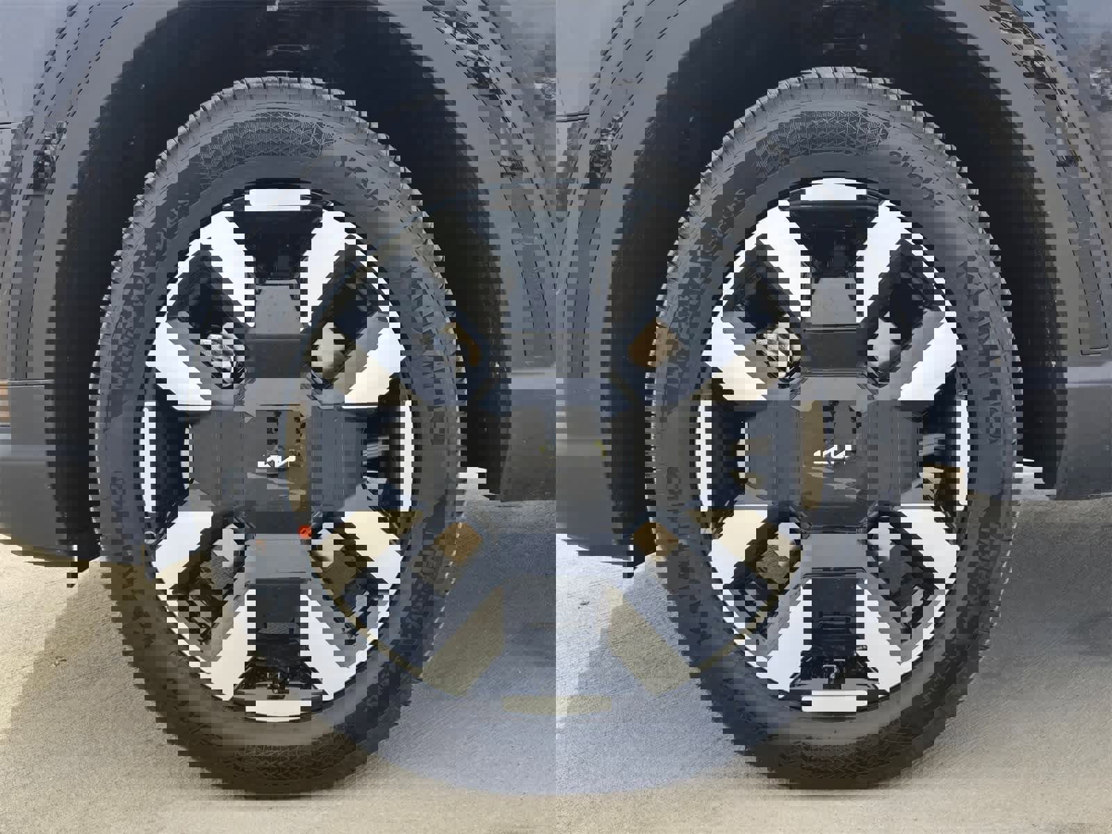 New 2027 Kia Telluride S image 11