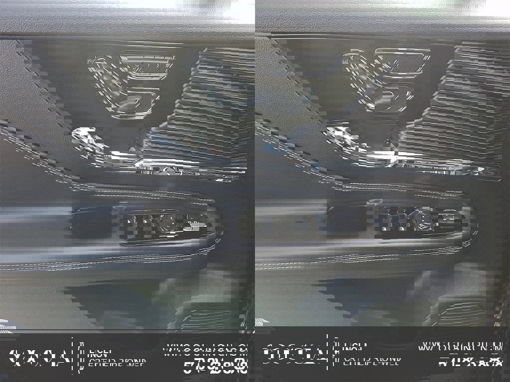 Certified 2022 Lincoln Corsair AWD w/ Equipment Group 101A image 12