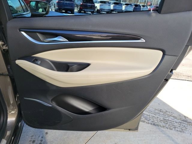 Used 2020 Buick Enclave Premium w/ LPO, Floor Liner Package image 21