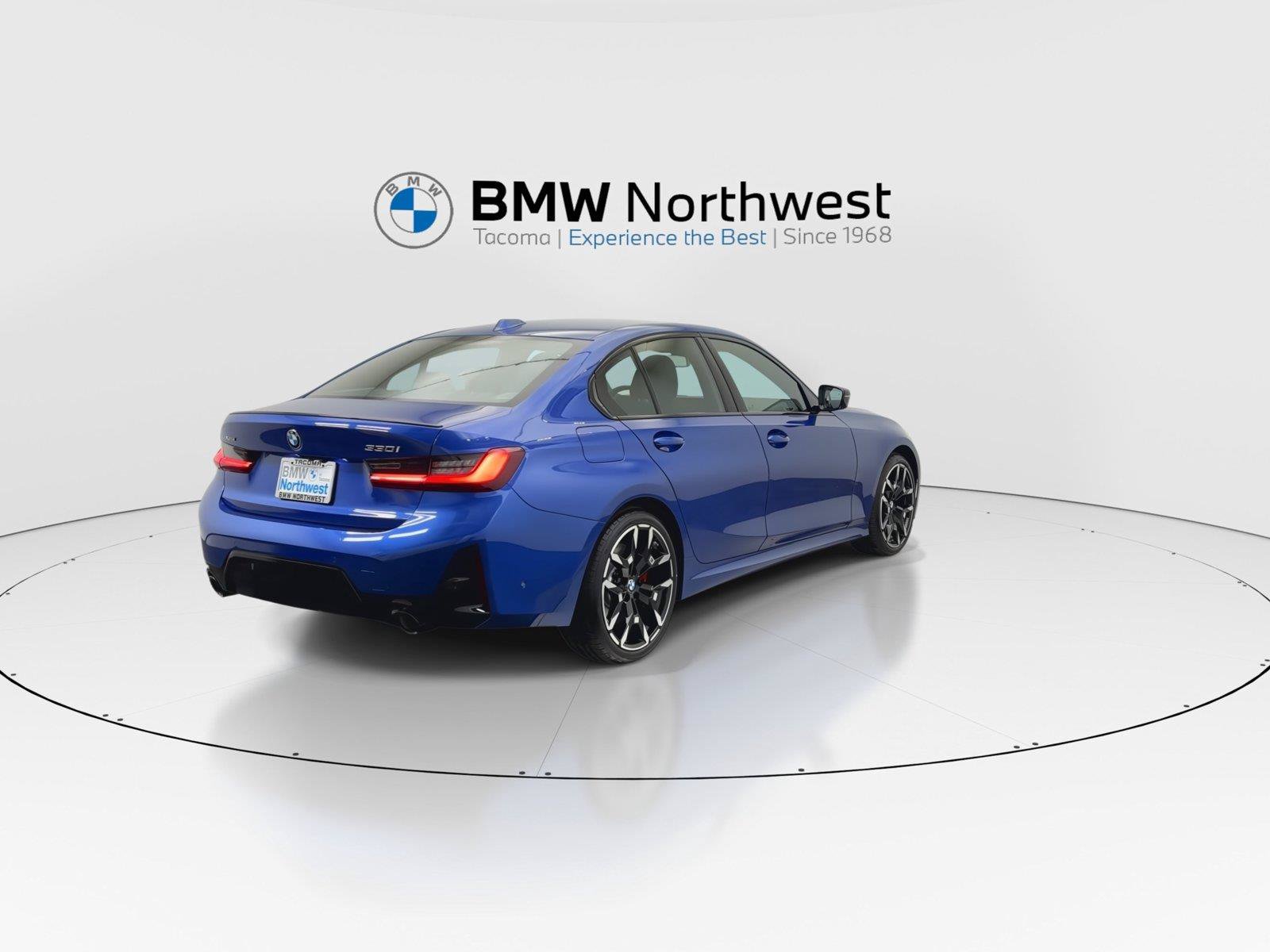 New 2026 BMW 330i xDrive Sedan w/ M Sport Package AWD/4WD image 3