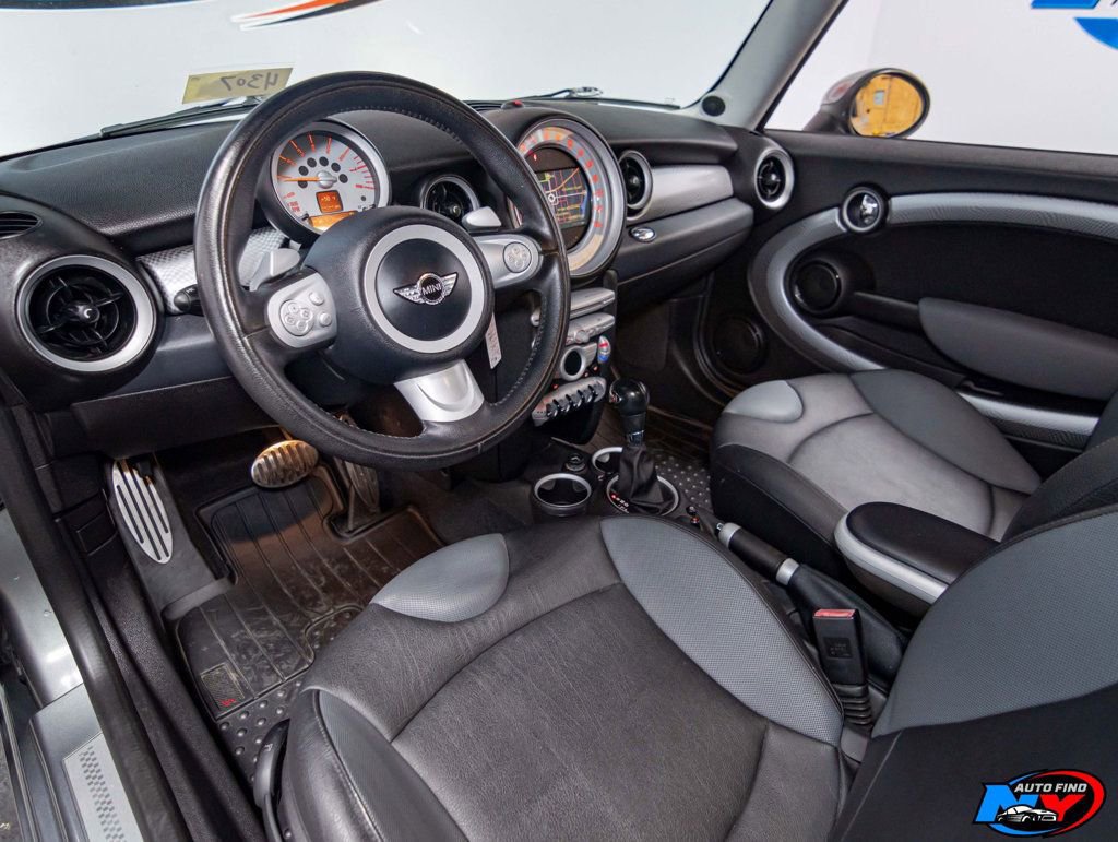 Used 2009 MINI Cooper S image 14