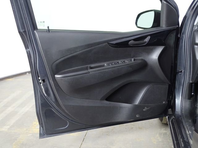 Used 2021 Chevrolet Spark LT image 17