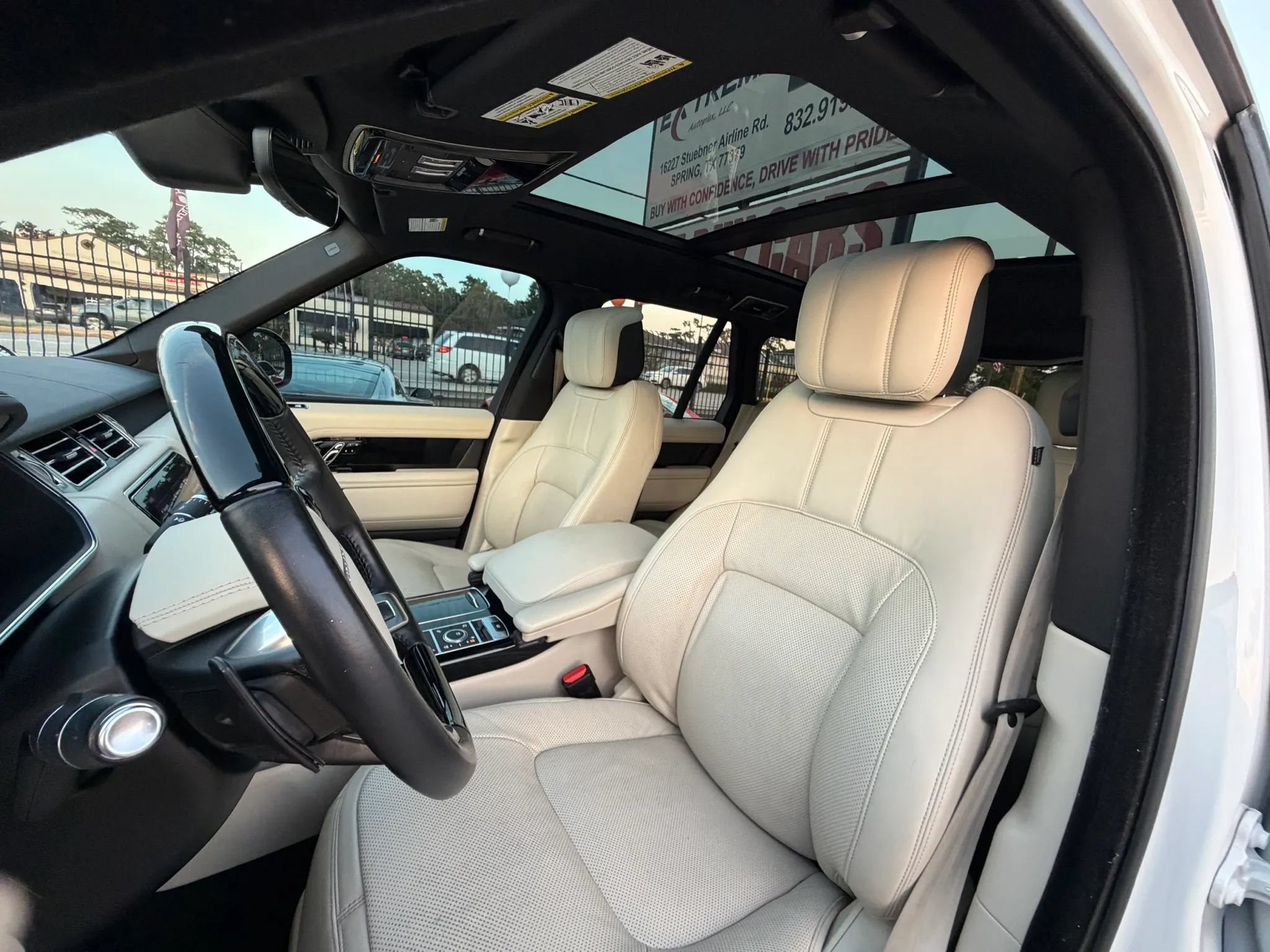 Used 2021 Land Rover Range Rover P525 Westminster Edition AWD/4WD image 20