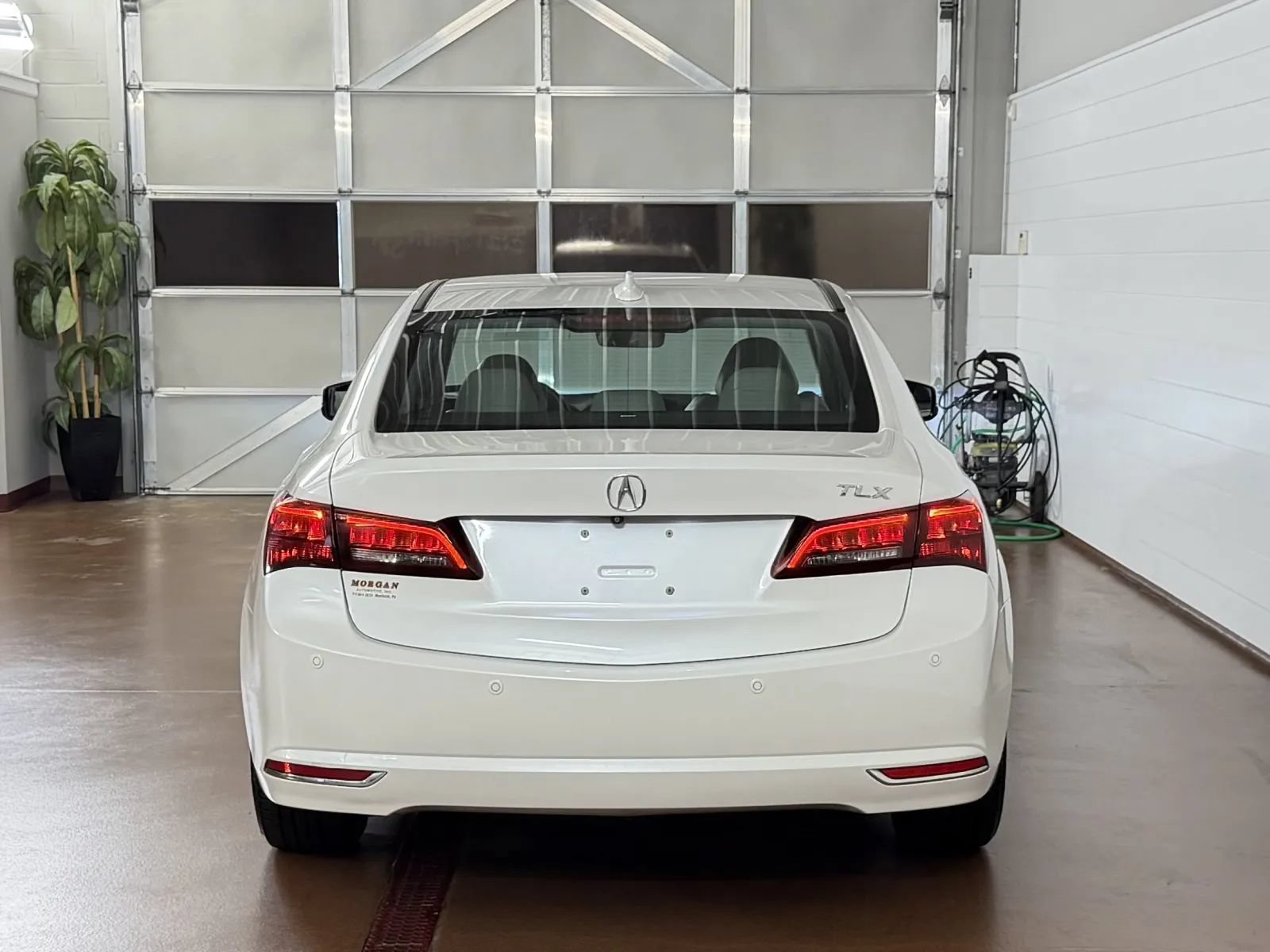 Used 2015 Acura TLX w/ Advance Package FWD image 4