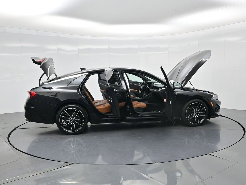 Used 2024 Kia K5 GT w/ GT1 Package image 3