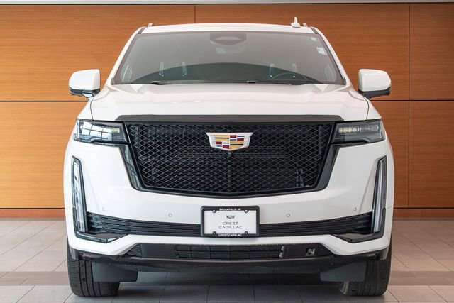 Used 2021 Cadillac Escalade Sport Platinum AWD/4WD image 2