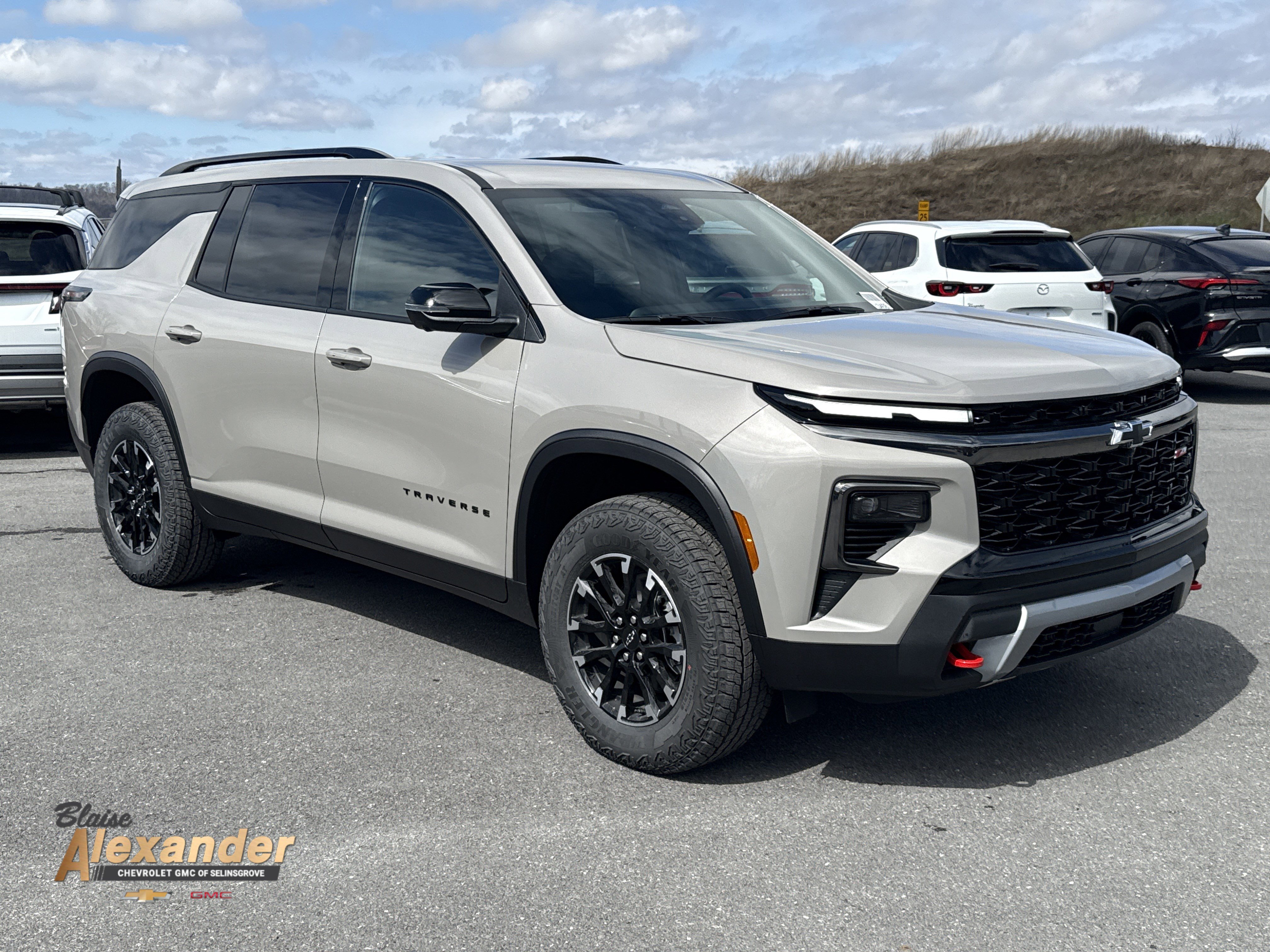 New 2026 Chevrolet Traverse Z71 w/ Driver Confidence Package