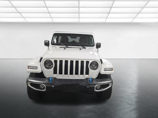 Used 2023 Jeep Wrangler Unlimited Sahara w/ Cold Weather Group AWD/4WD image 10