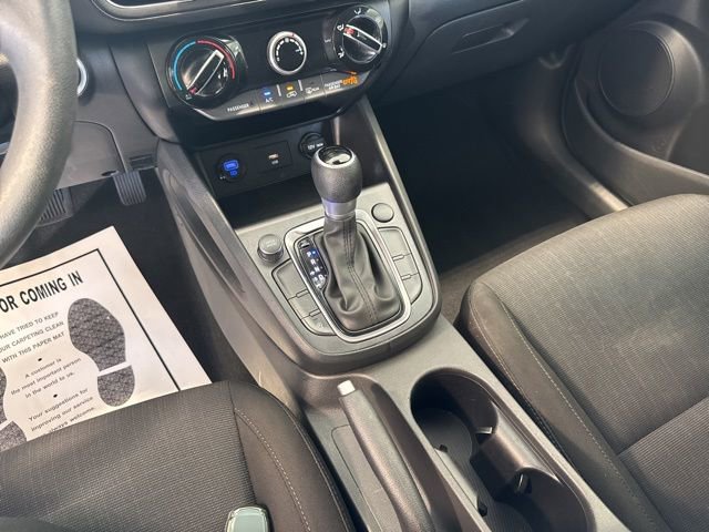 Used 2023 Hyundai Kona SEL FWD image 19