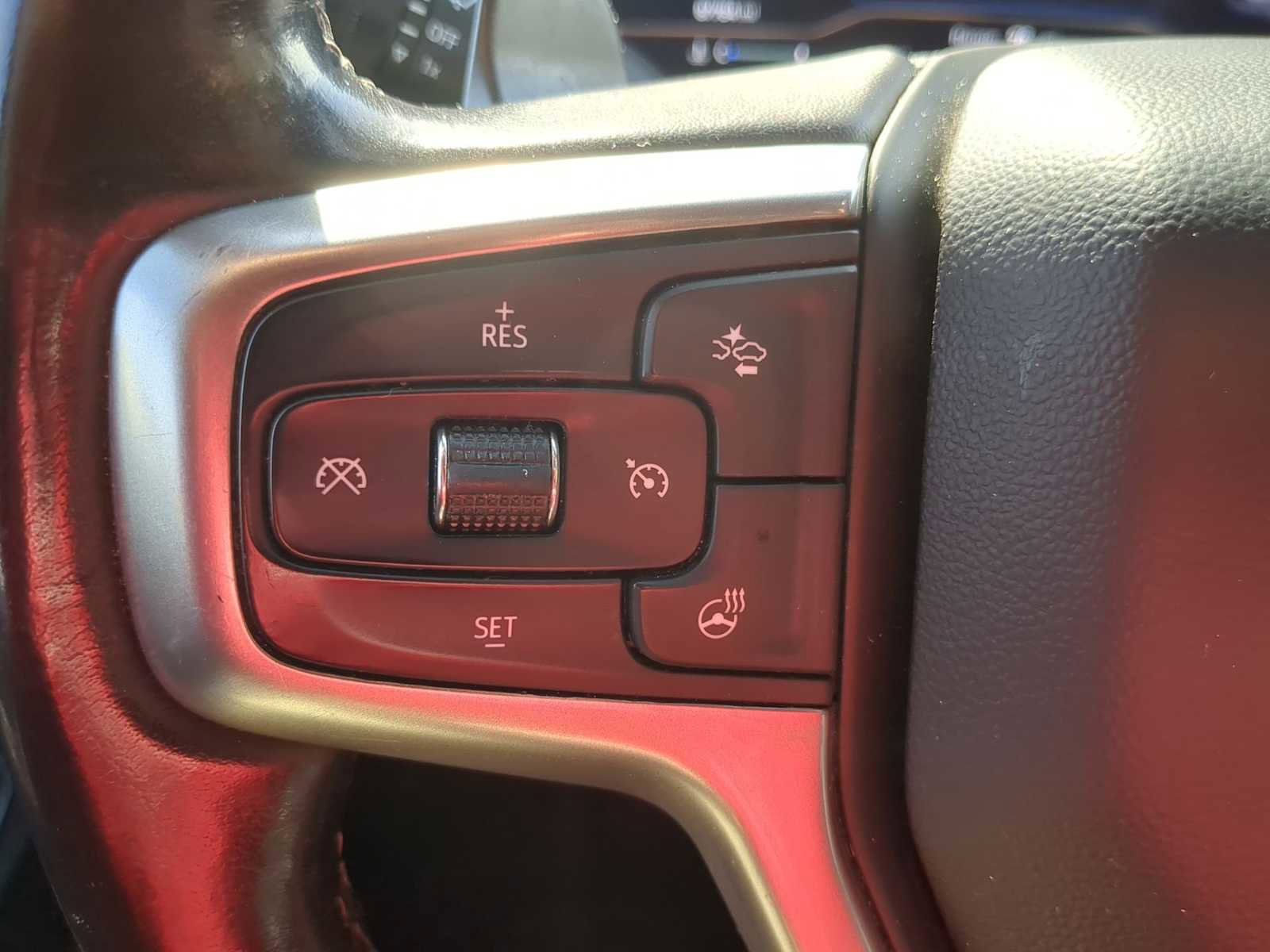 Used 2022 Chevrolet Silverado 1500 LTZ image 16