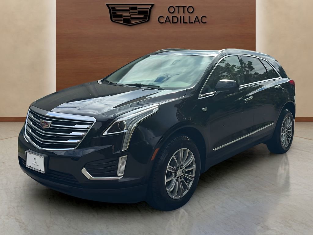 Used 2017 Cadillac XT5 Luxury w/ Driver Awareness Package