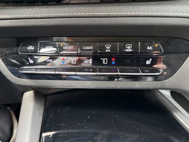 Certified 2023 Buick Envision Preferred w/ Sport Touring Package AWD/4WD image 17