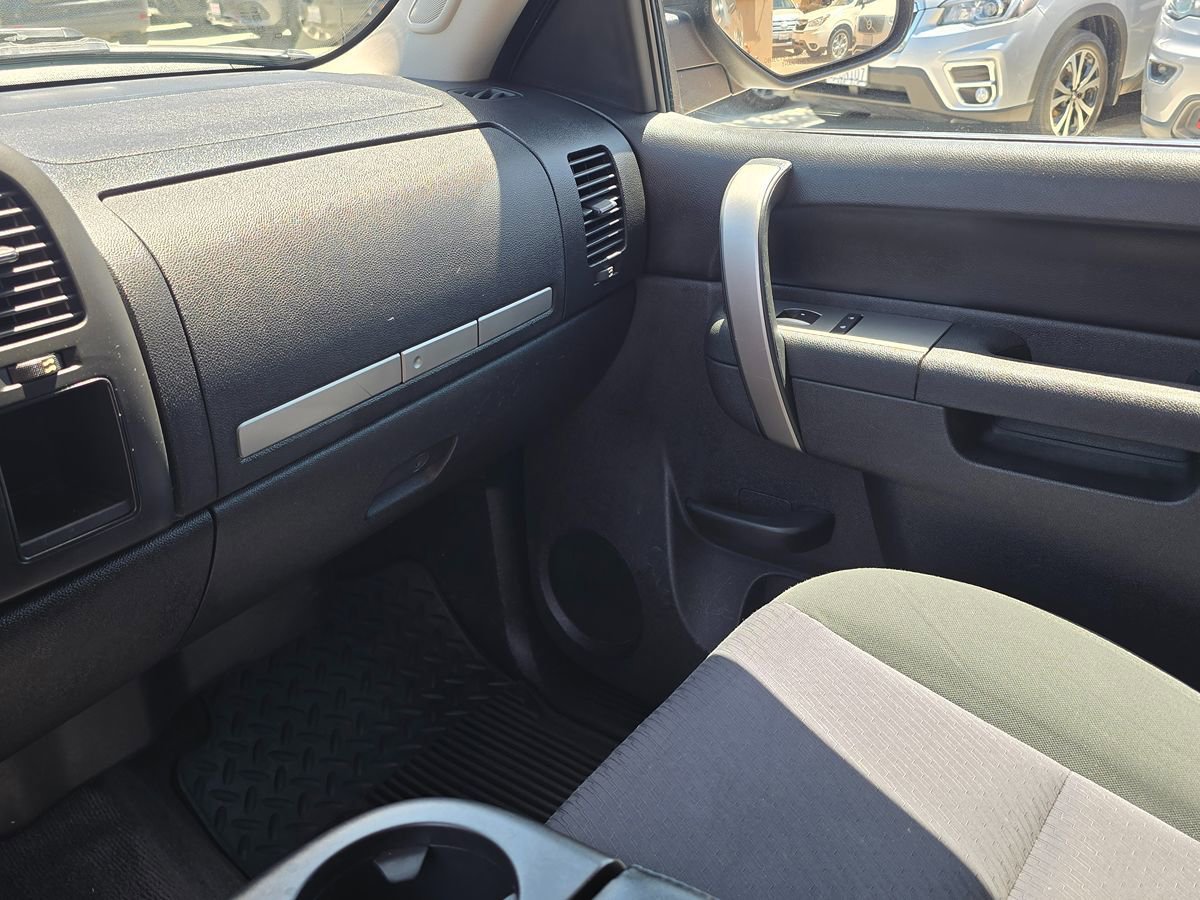 Used 2012 Chevrolet Silverado 1500 LT w/ All-Star Edition RWD image 34