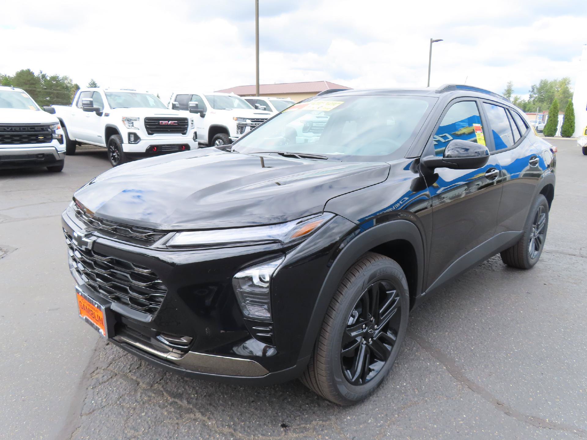 New 2026 Chevrolet Trax ACTIV w/ Driver Confidence Package FWD image 3