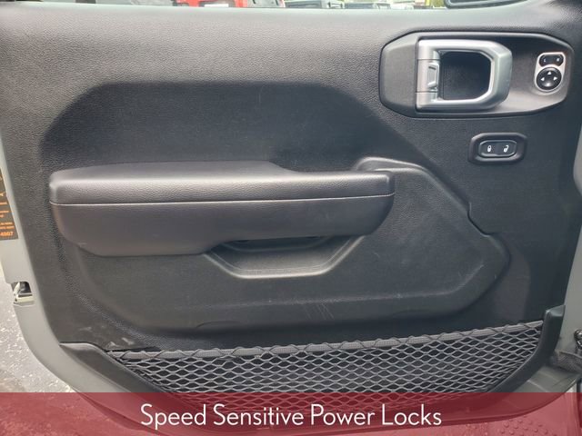 Used 2020 Jeep Wrangler Sport AWD/4WD image 12