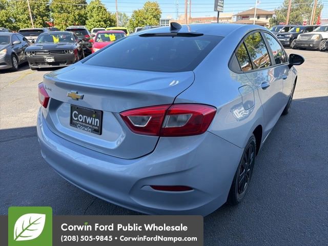 Used 2017 Chevrolet Cruze LS FWD image 5