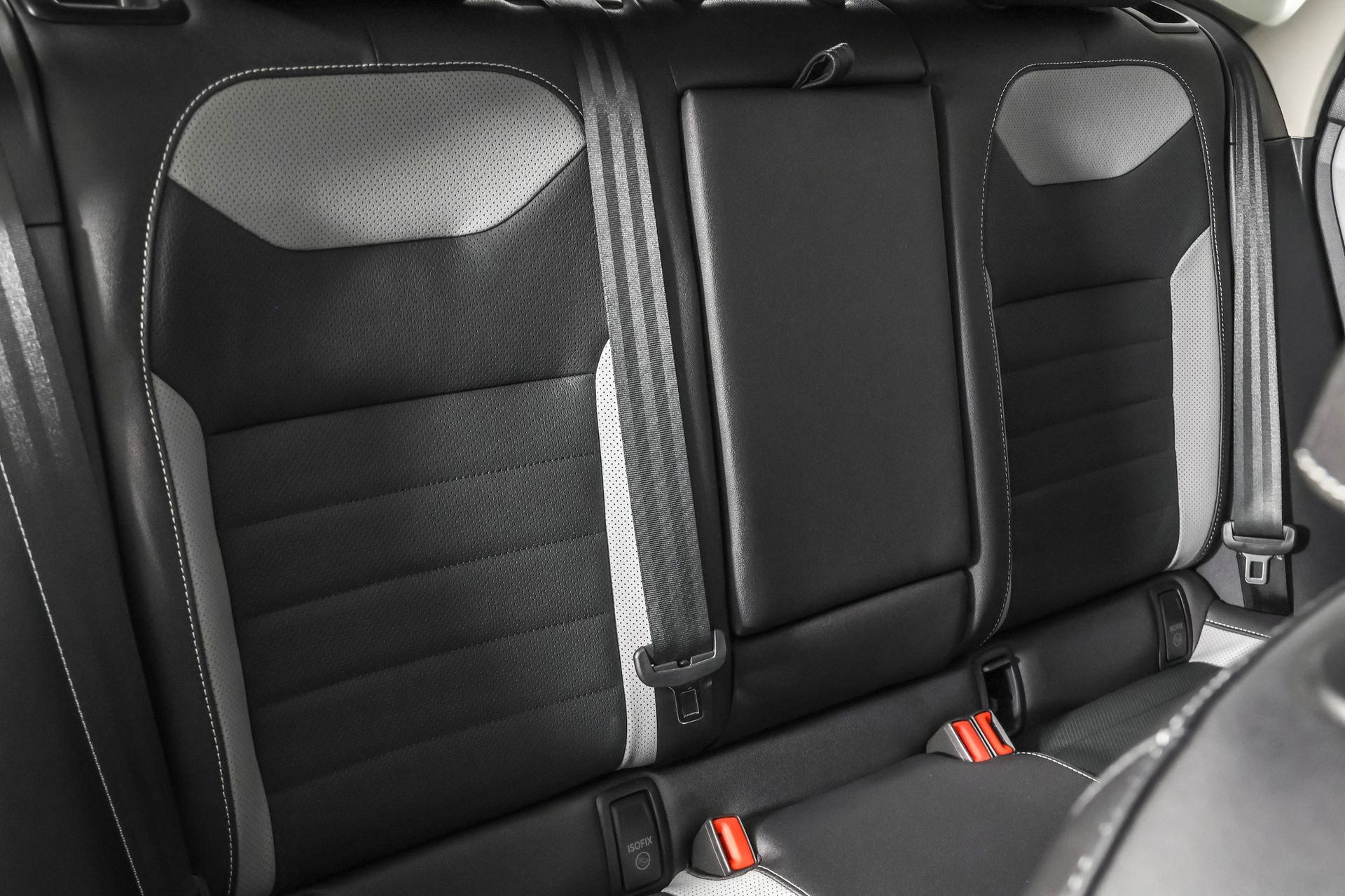 Used 2024 Volkswagen Taos SEL image 43