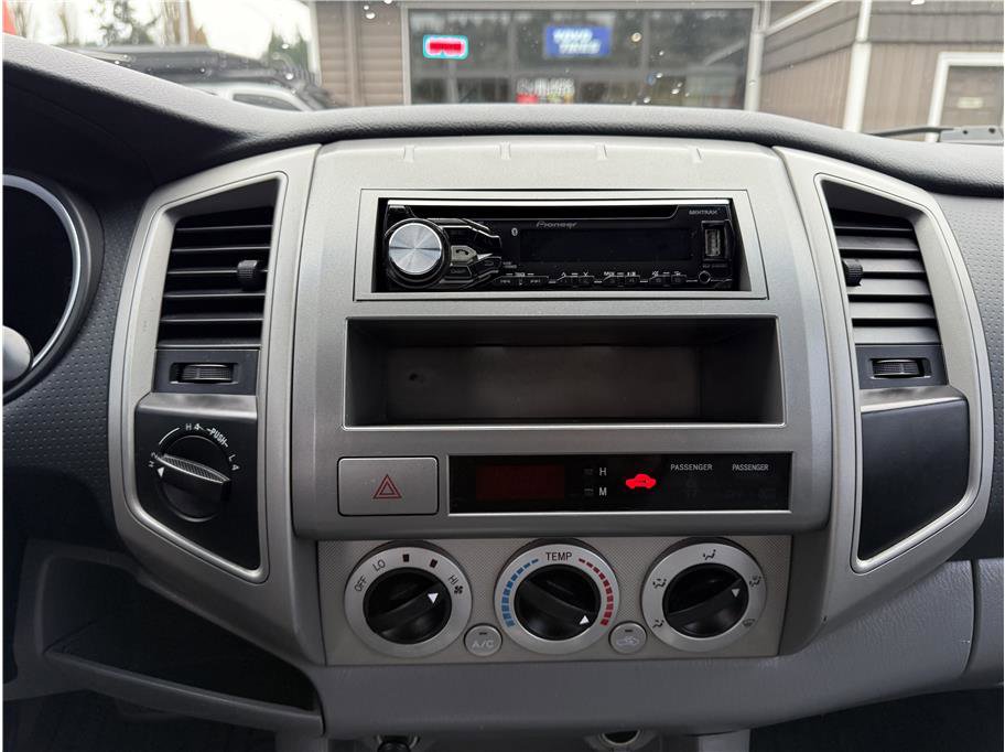 Used 2005 Toyota Tacoma 4x4 Double Cab image 24
