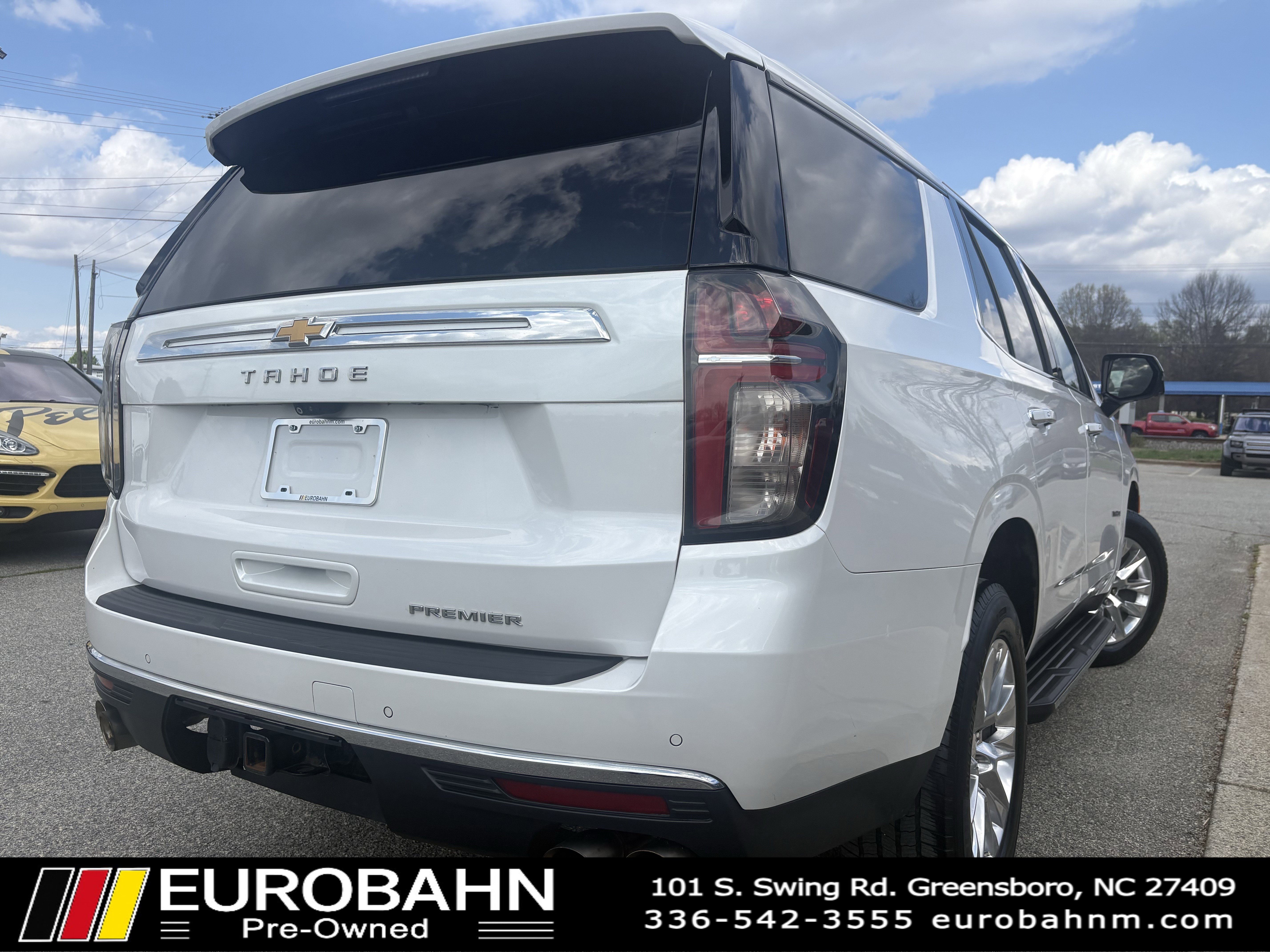 Used 2021 Chevrolet Tahoe Premier w/ Premium Package image 5