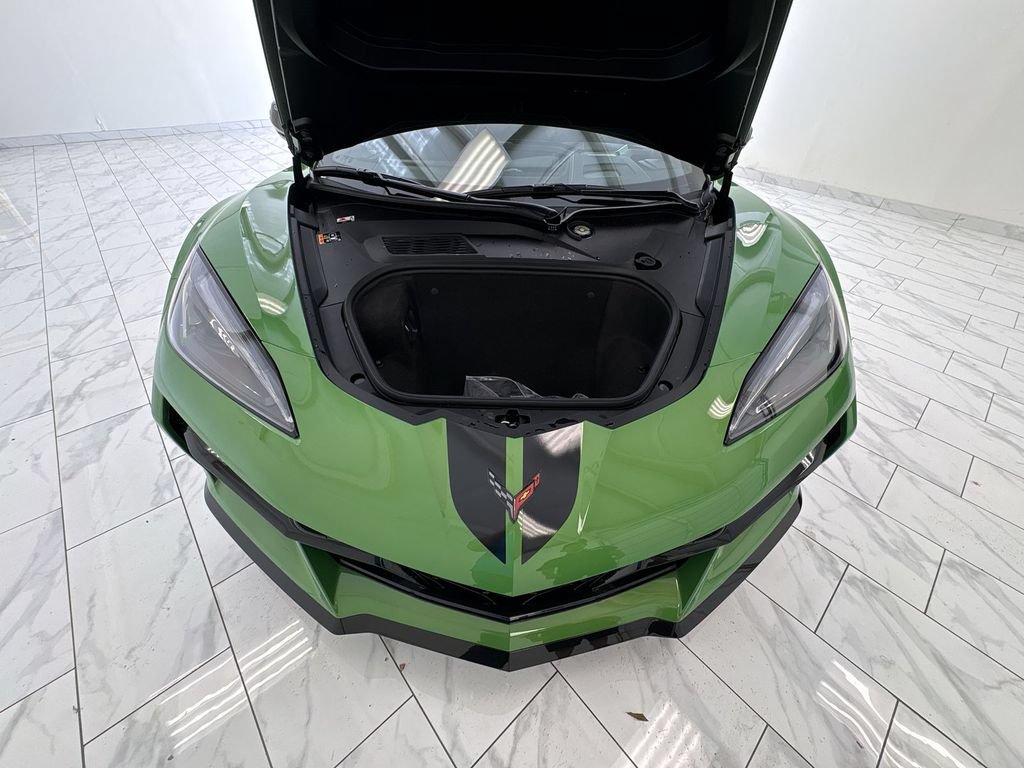 New 2026 Chevrolet Corvette E-Ray w/ ZER Performance Package AWD/4WD image 29