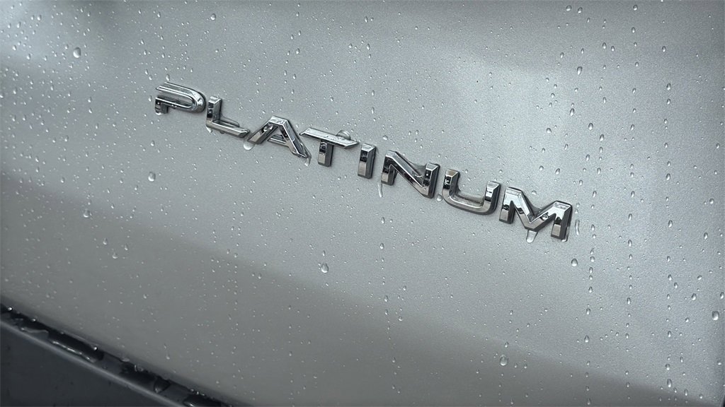 Used 2024 Toyota Grand Highlander XLE image 21