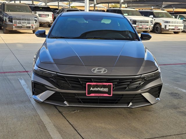 Used 2026 Hyundai Elantra Sport FWD image 6