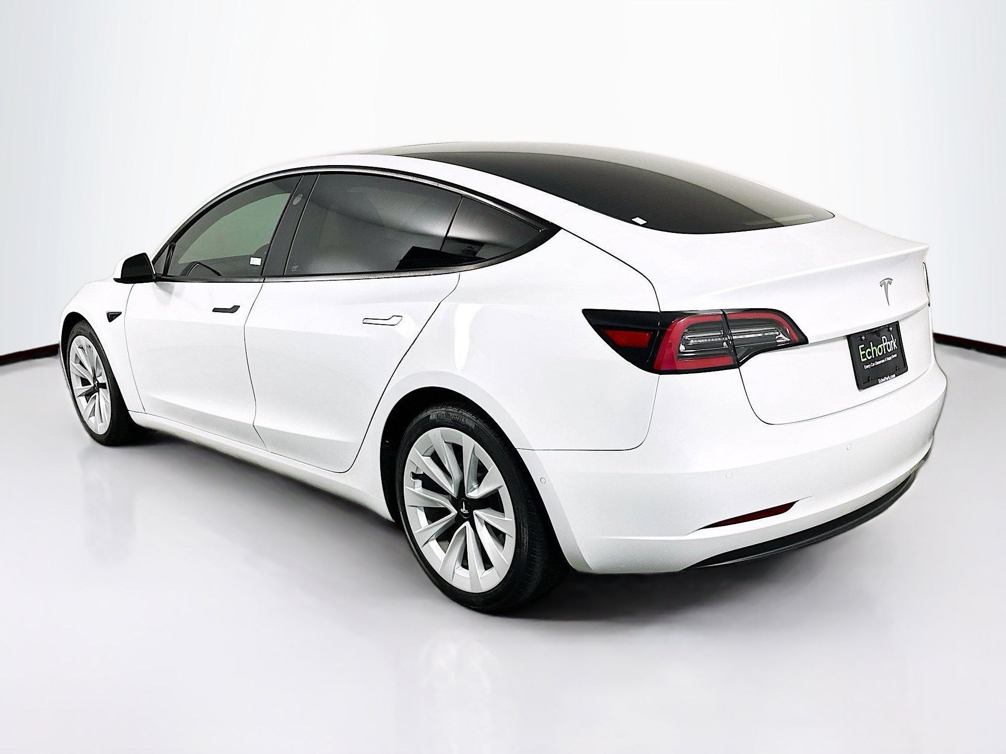 Used 2021 Tesla Model 3 Standard Range Plus RWD image 5