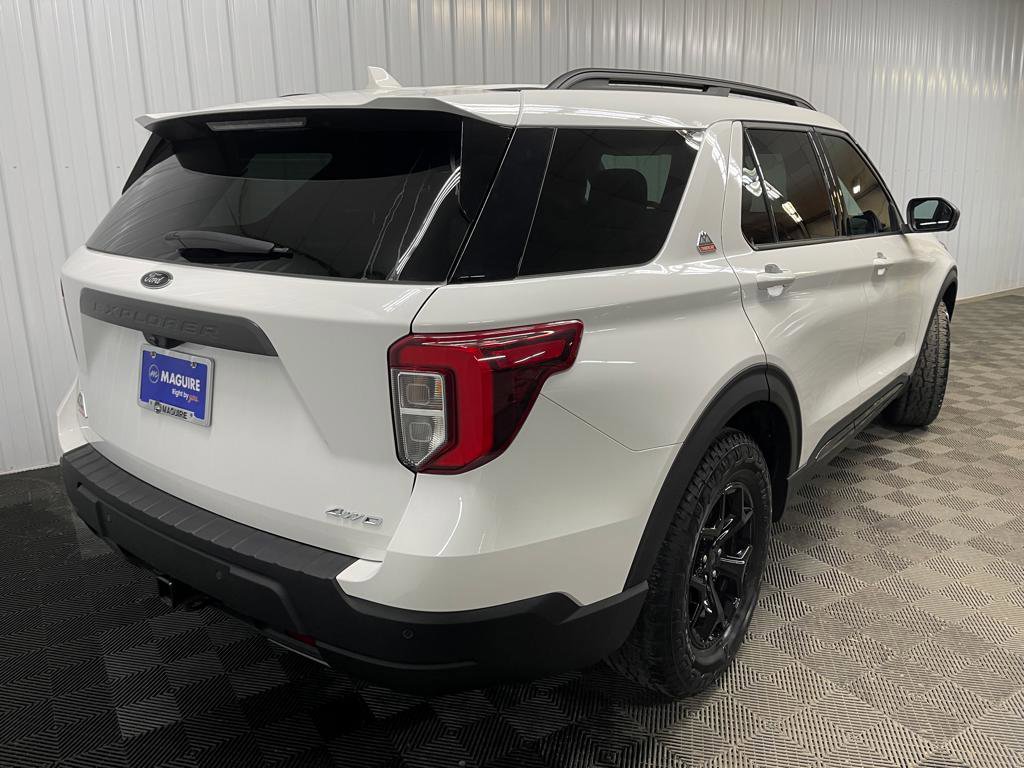 Used 2023 Ford Explorer Timberline image 4