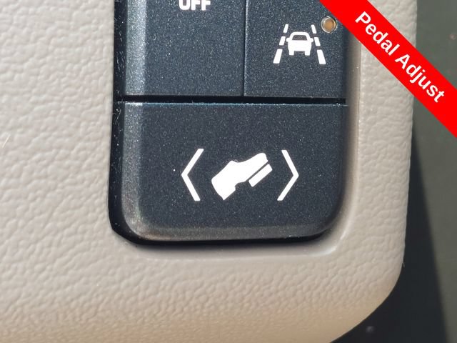 Used 2019 GMC Yukon SLT w/ Open Road Package RWD image 27