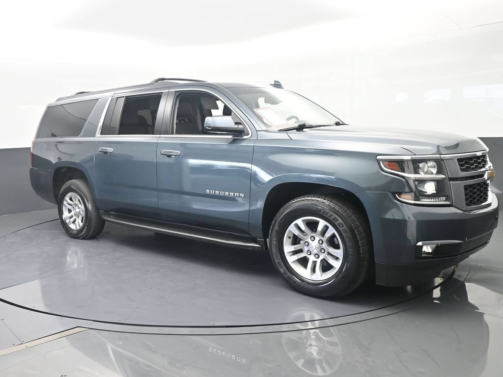 Used 2020 Chevrolet Suburban LT RWD image 8