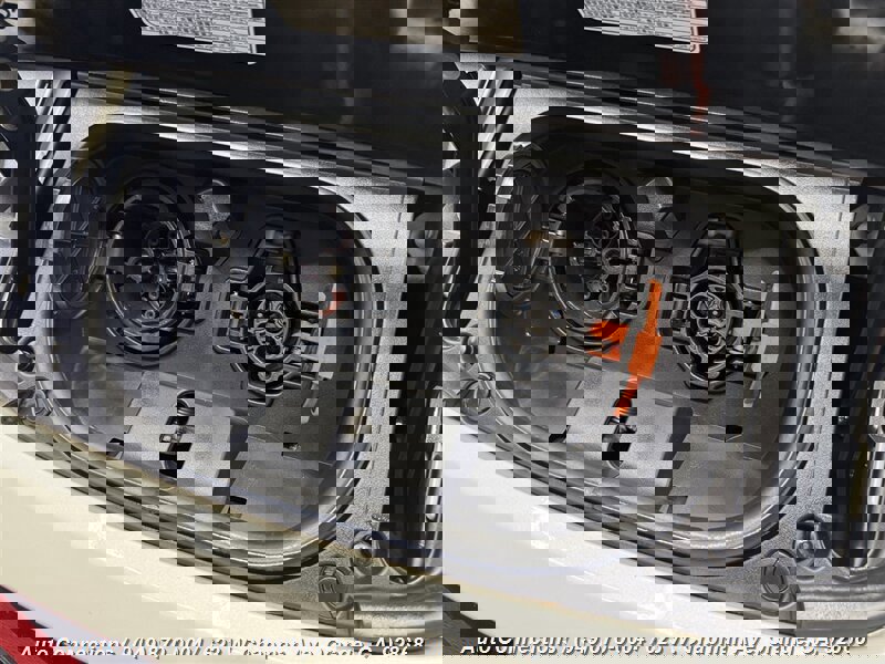 Used 2018 Nissan Leaf SV w/ SV Technology Package image 27